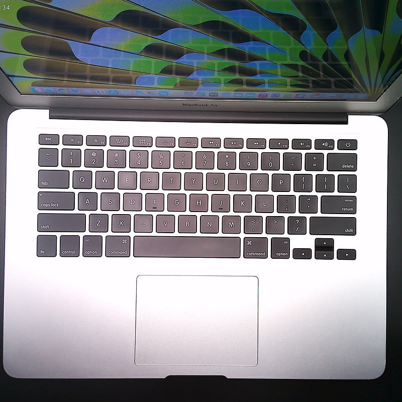 Turbo boosted 13" MacBook Air with Pre-Retina display and latest 2025 OS: Sequoia