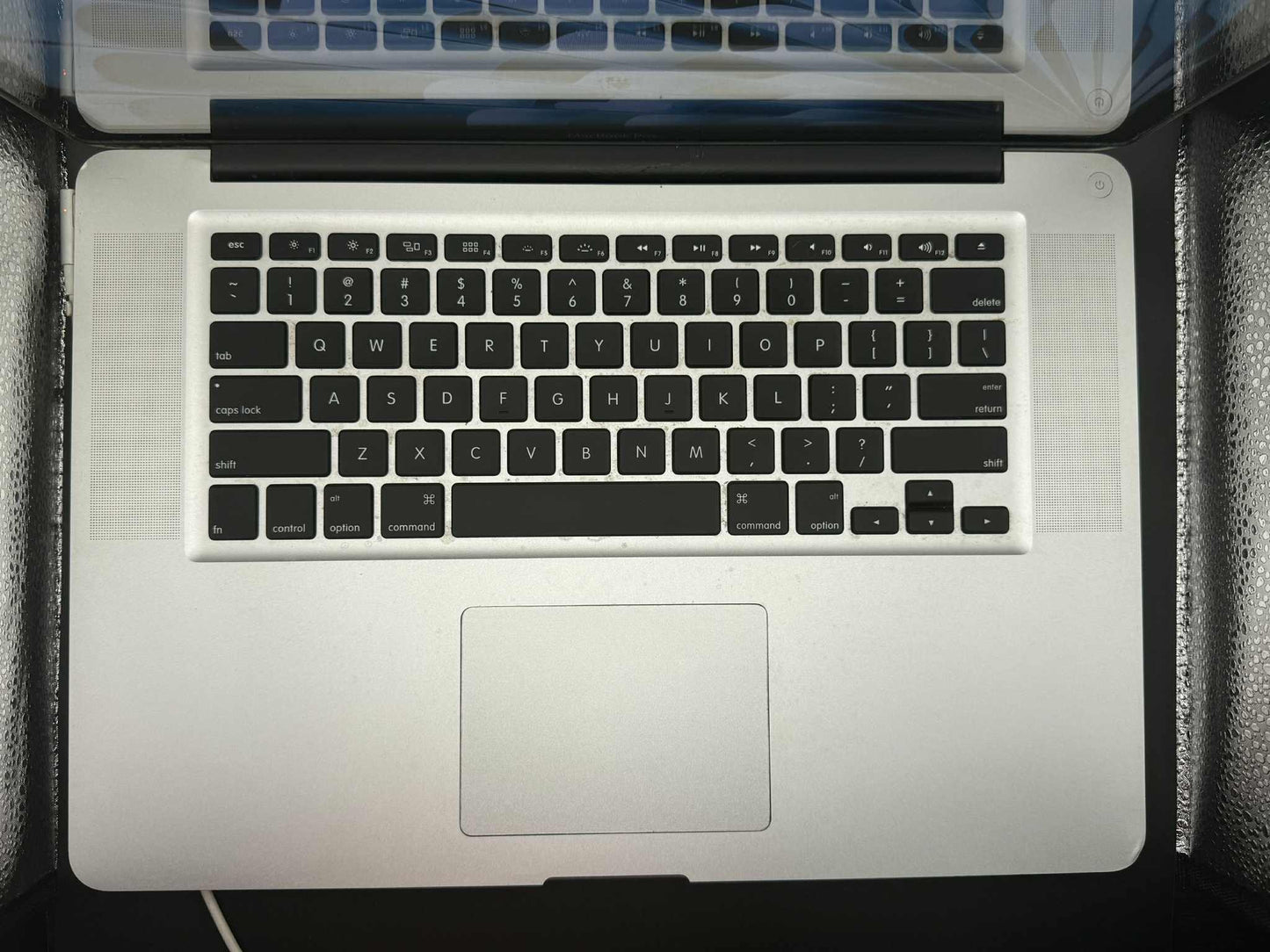 15" Apple MacBook Pro i7 Pre-Retina w/ latest OS- highly upgraded