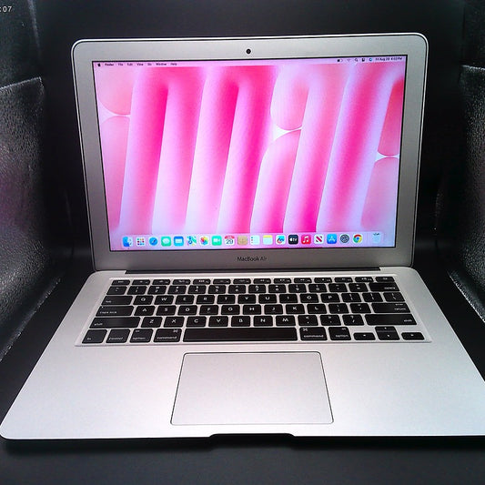 13" Apple MacBook Air w/ 2025 OS- fast boot-hyperspeed-latest updates